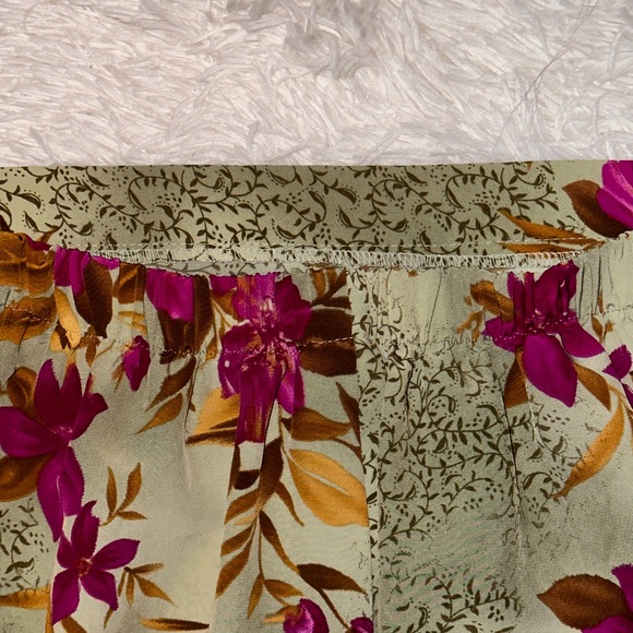 ⭐️5 for $25⭐️ maxi skirt - Picture 3 of 5